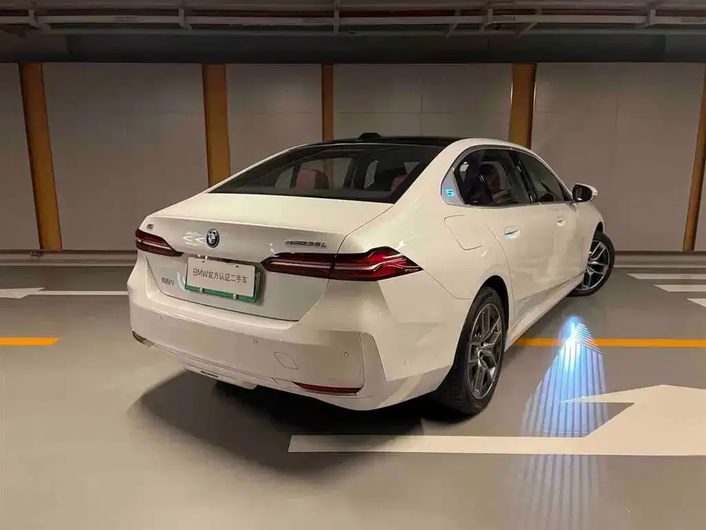 BMW i5 2024 из CN, фото 5