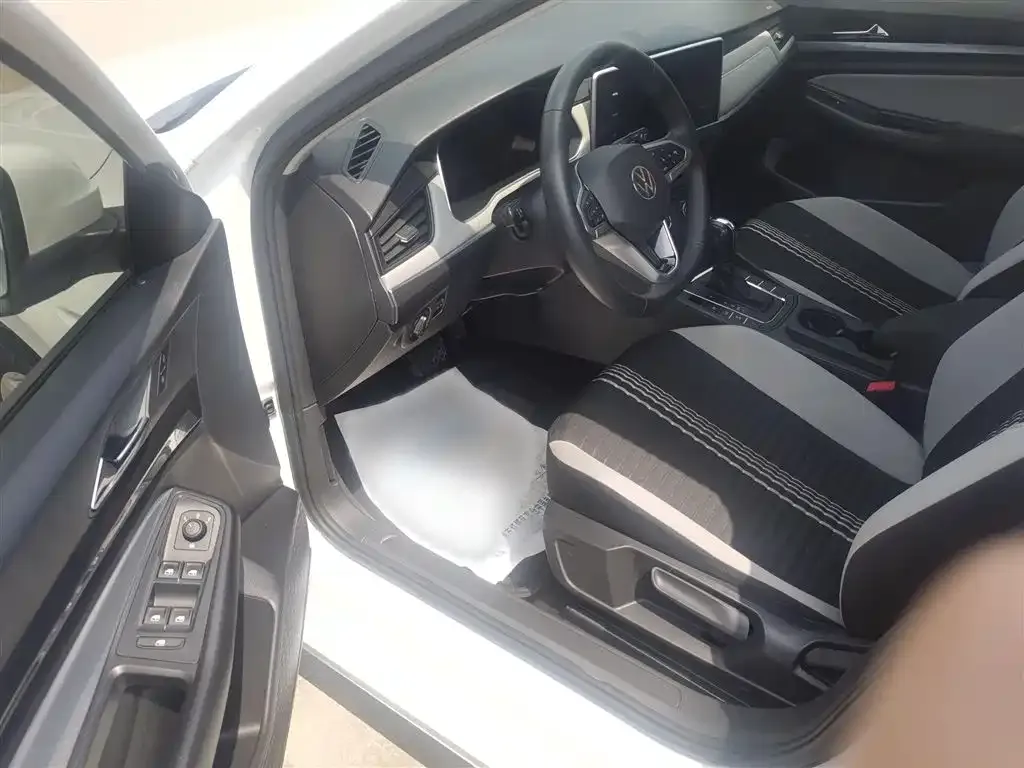 [object Object] Bora 2023 из CN, фото 9