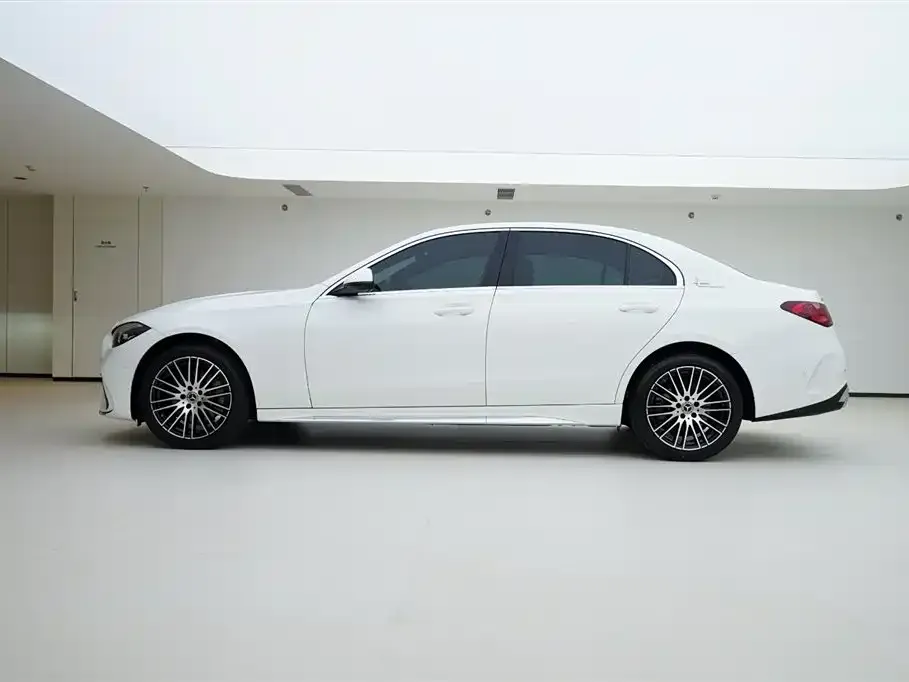 Mercedes-Benz C-Class 2024 из CN, фото 3
