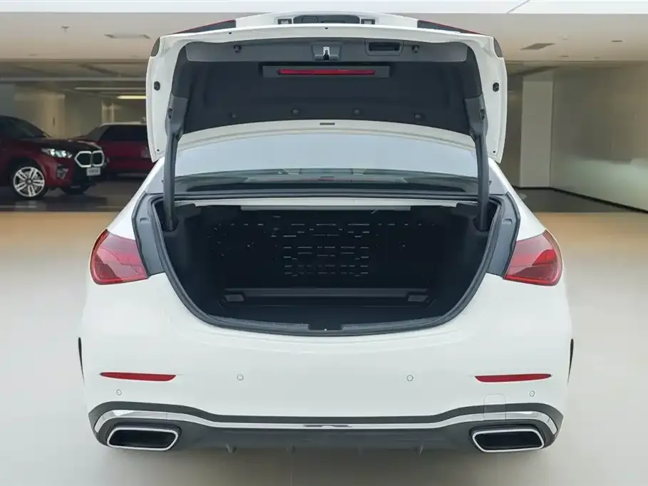 Mercedes-Benz C-Class 2024 из CN, фото 6