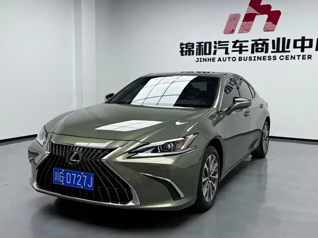 Lexus ES 2023 из CN, фото 1