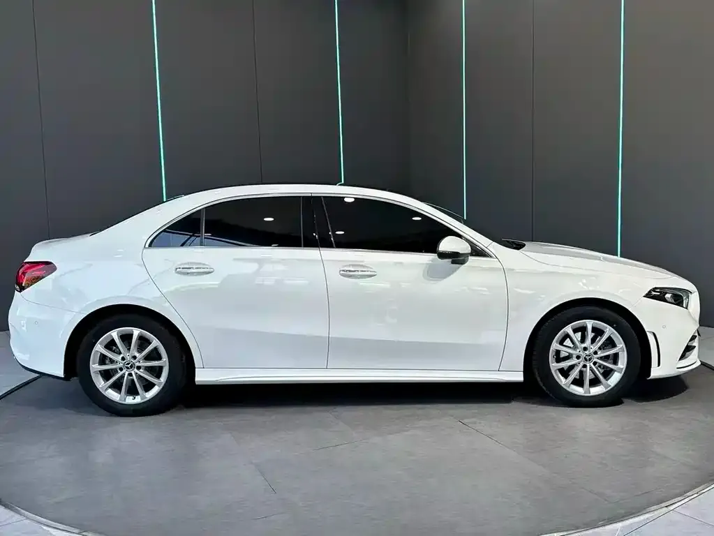 Mercedes-Benz A-Class 2022 из CN, фото 5