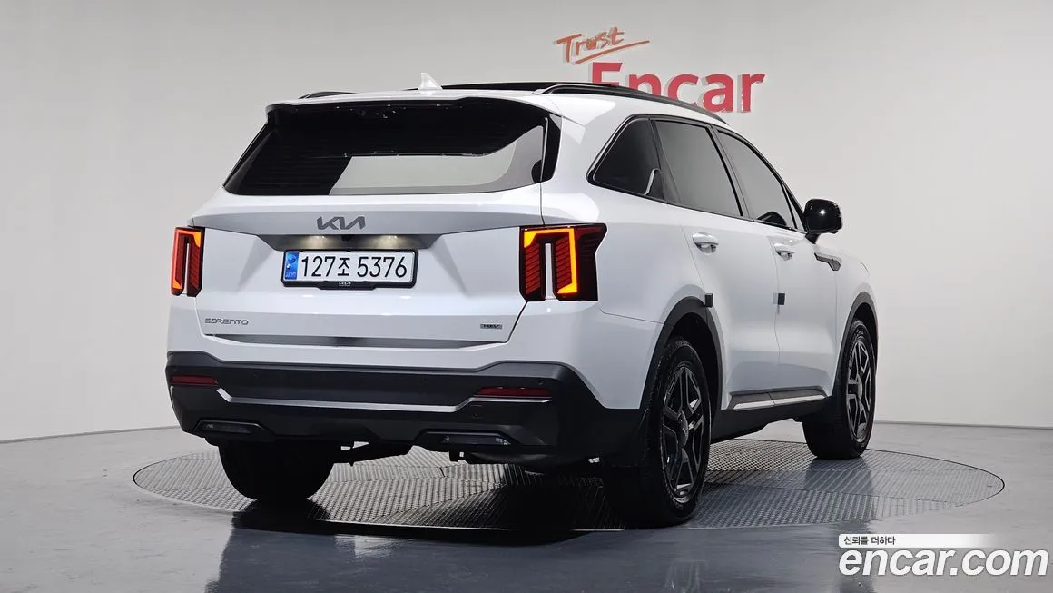 Kia Sorento — фото 2