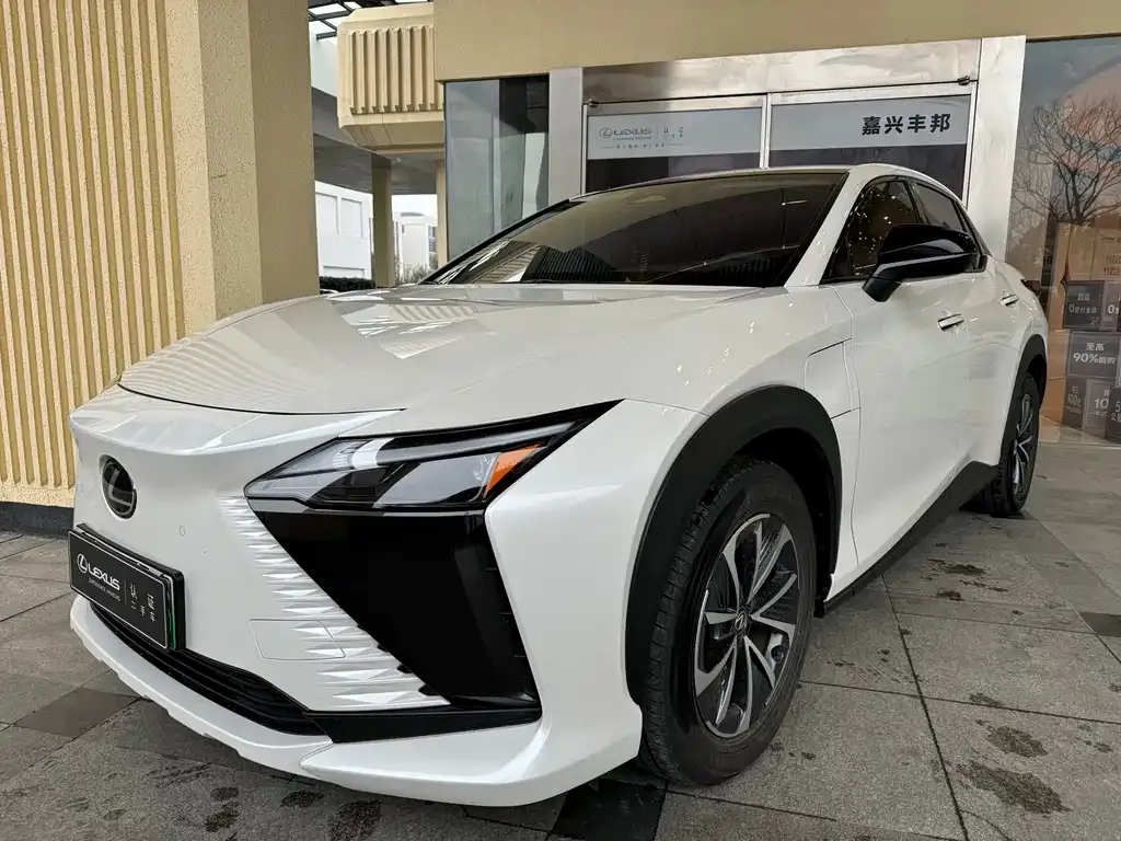 Lexus RZ 2023 из CN, фото 1