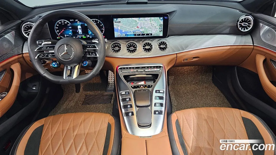 Mercedes-Benz AMG GT — фото 7