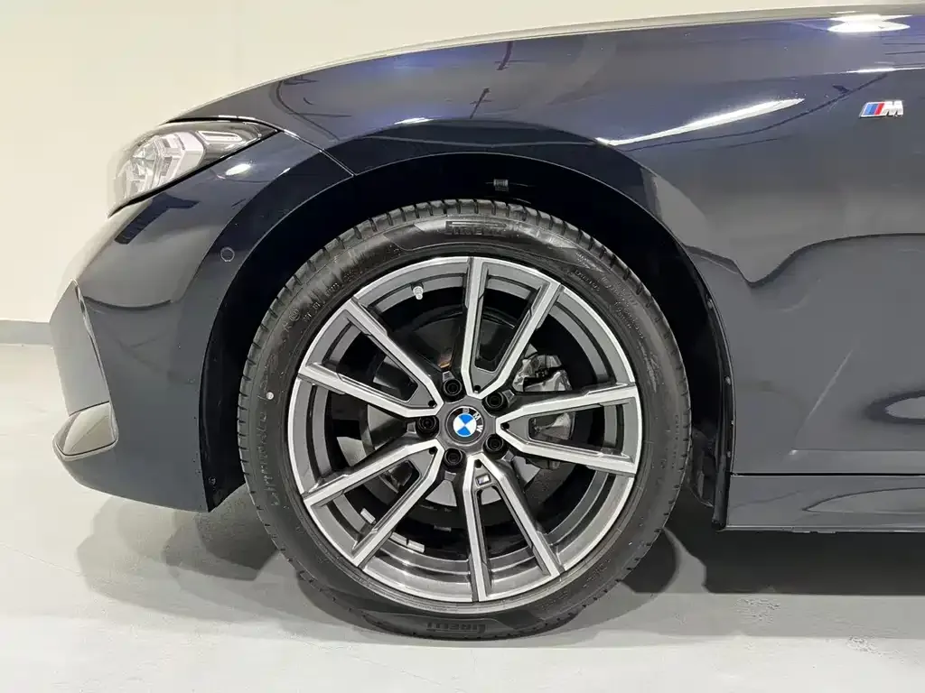 [object Object] 3 Series 2025 из CN, фото 3