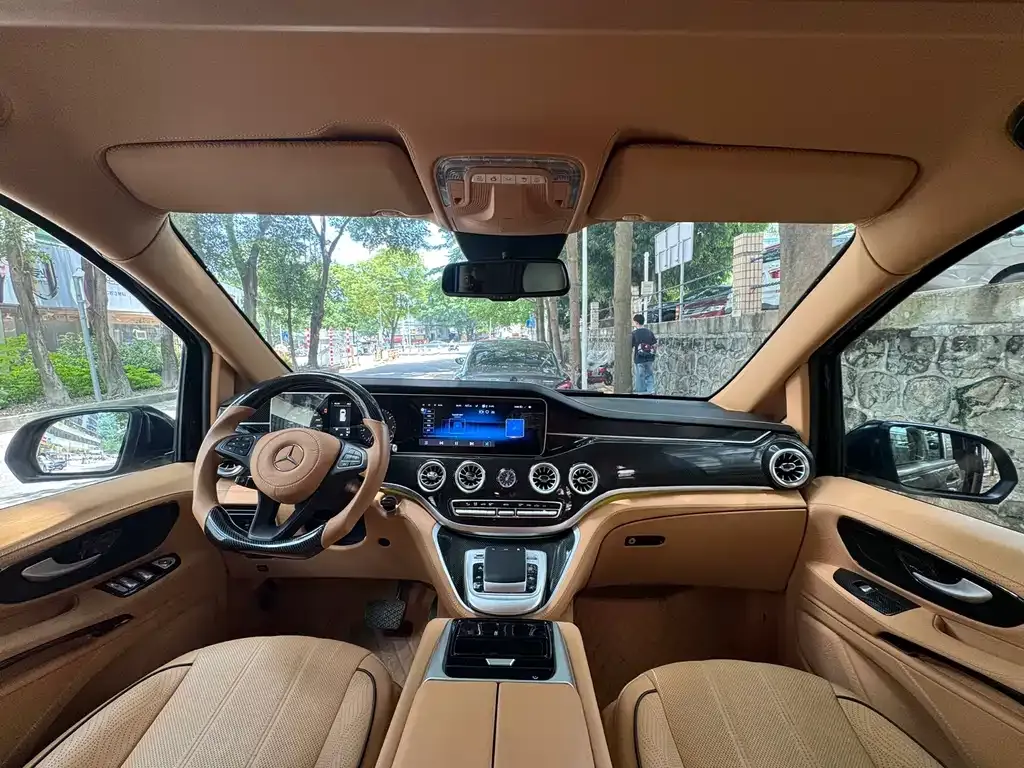 Mercedes-Benz Vito 2023 из CN, фото 3