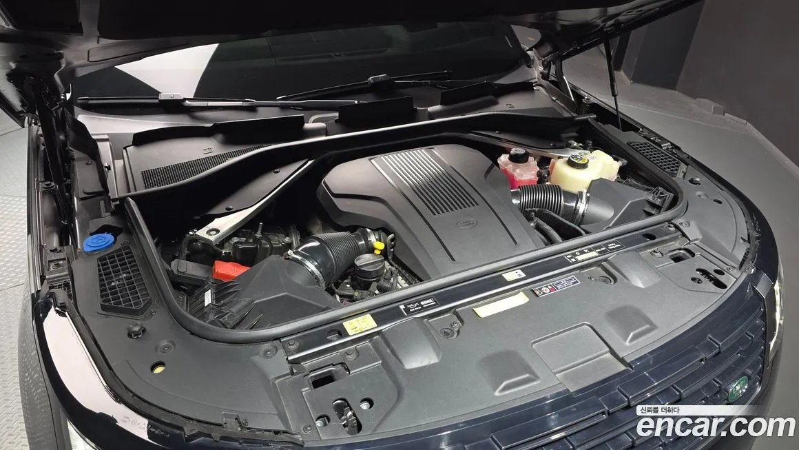 Land Rover Range Rover 2024 из KR, фото 6