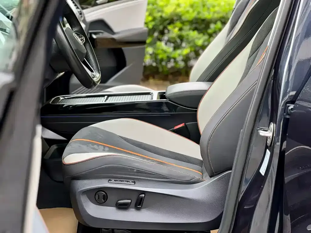 Volkswagen ID.6 Crozz 2023 из CN, фото 6