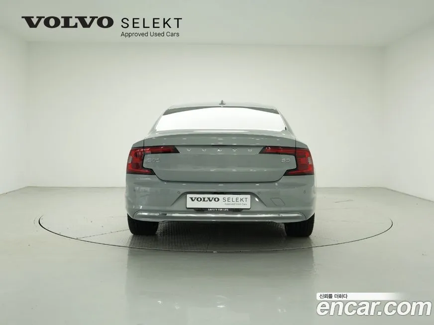 Volvo S90 — фото 4