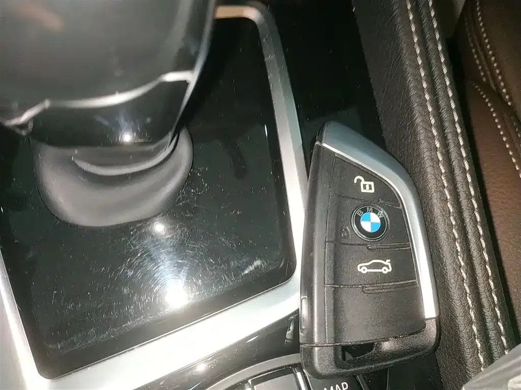 BMW 1 Series 2023 из CN, фото 9