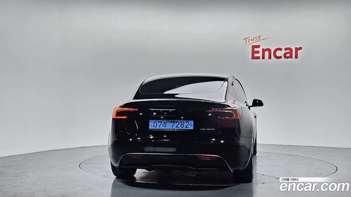 Tesla Model 3 2024 из KR, фото 4