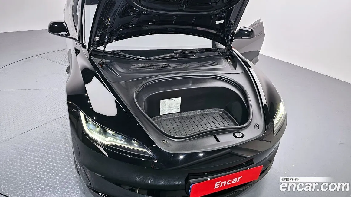 Tesla Model 3 2024 из KR, фото 6