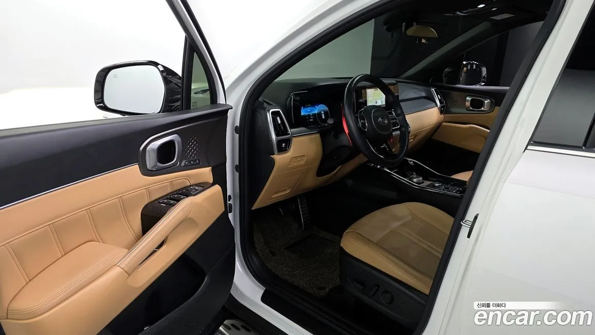 Kia Sorento — фото 10