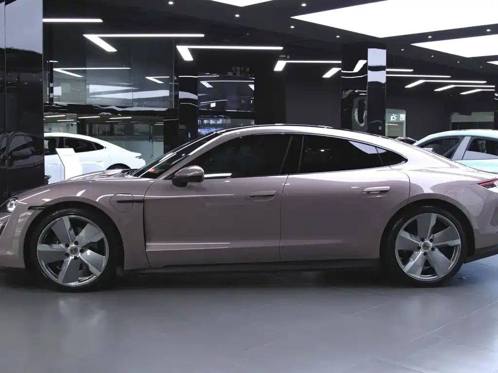 Porsche Taycan 2021 из CN, фото 3