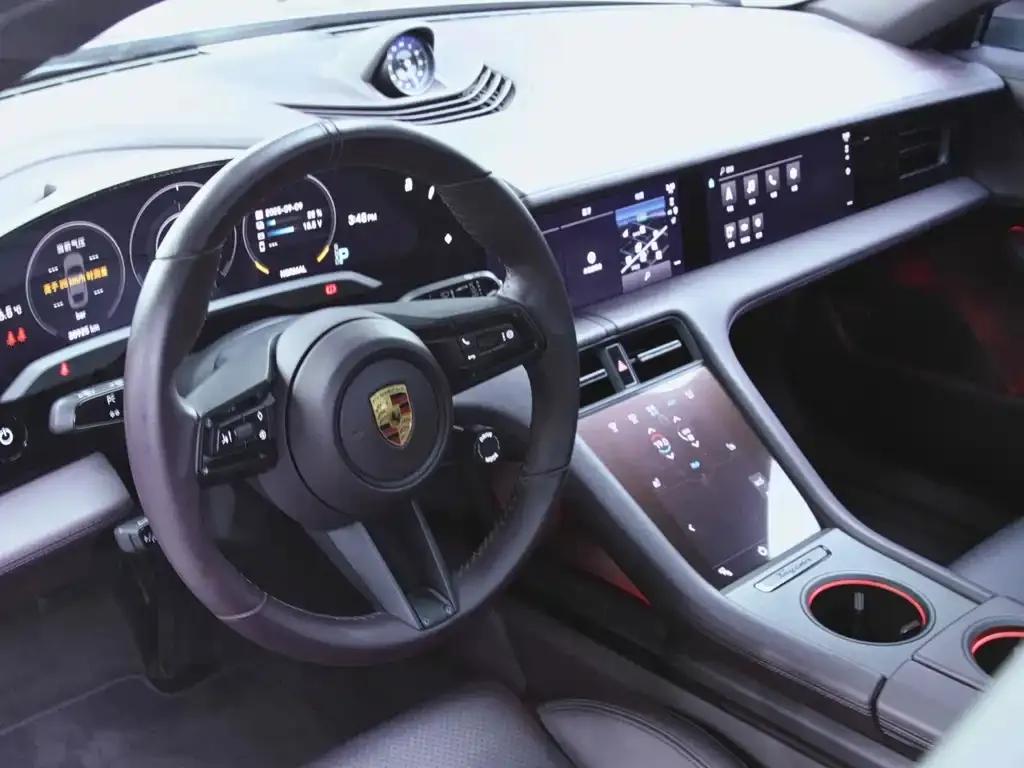 Porsche Taycan 2021 из CN, фото 6
