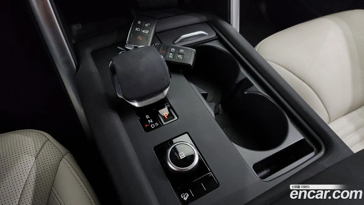 Land Rover Discovery 2024 из KR, фото 9