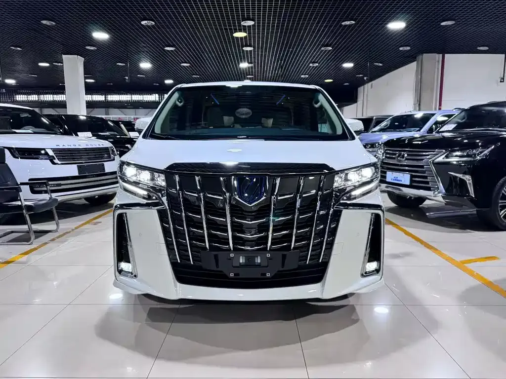Toyota Alphard 2022 из CN, фото 2
