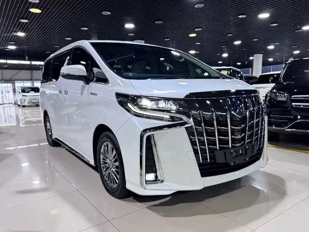 Toyota Alphard 2022 из CN, фото 3