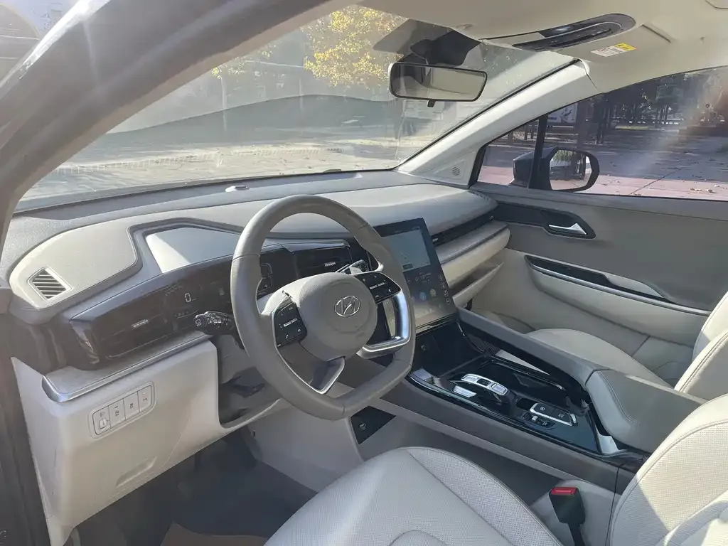 Hyundai Custo 2022 из CN, фото 9