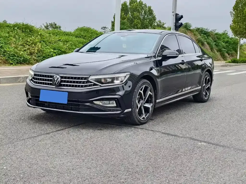 Volkswagen Magotan 2023 из CN, фото 1