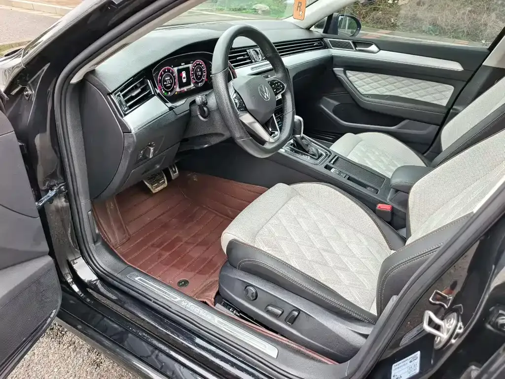 Volkswagen Magotan 2023 из CN, фото 3