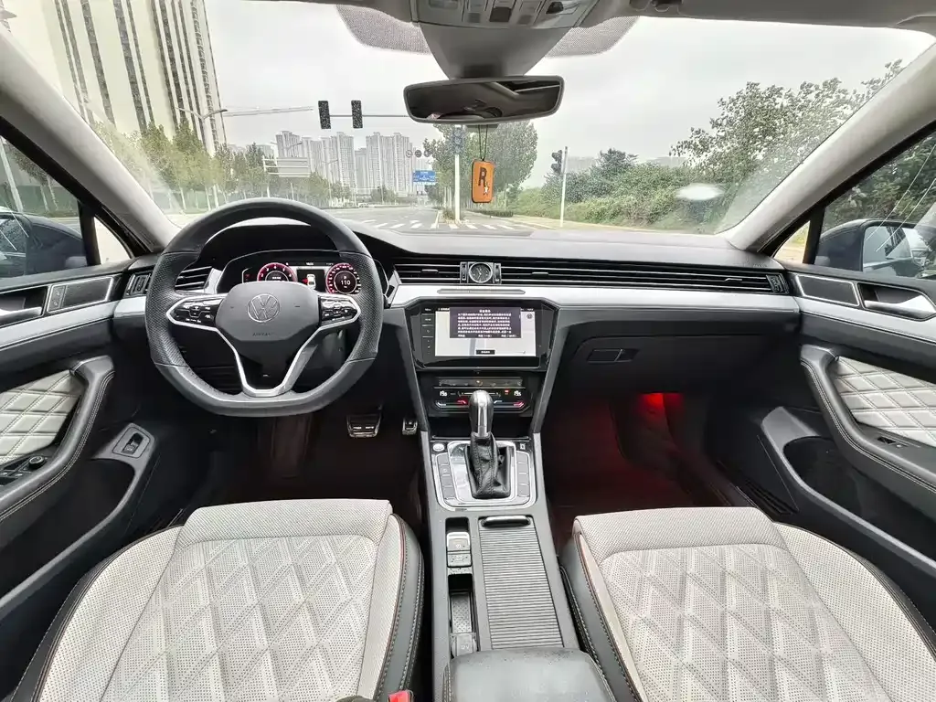 Volkswagen Magotan 2023 из CN, фото 5