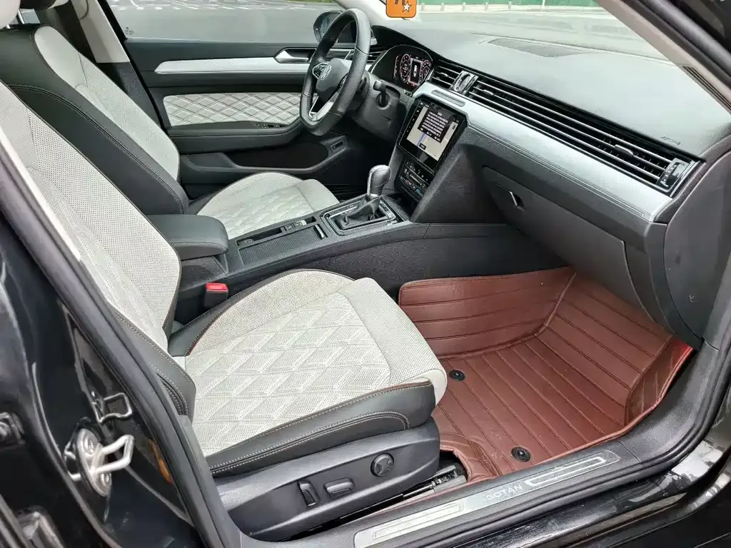 Volkswagen Magotan 2023 из CN, фото 7