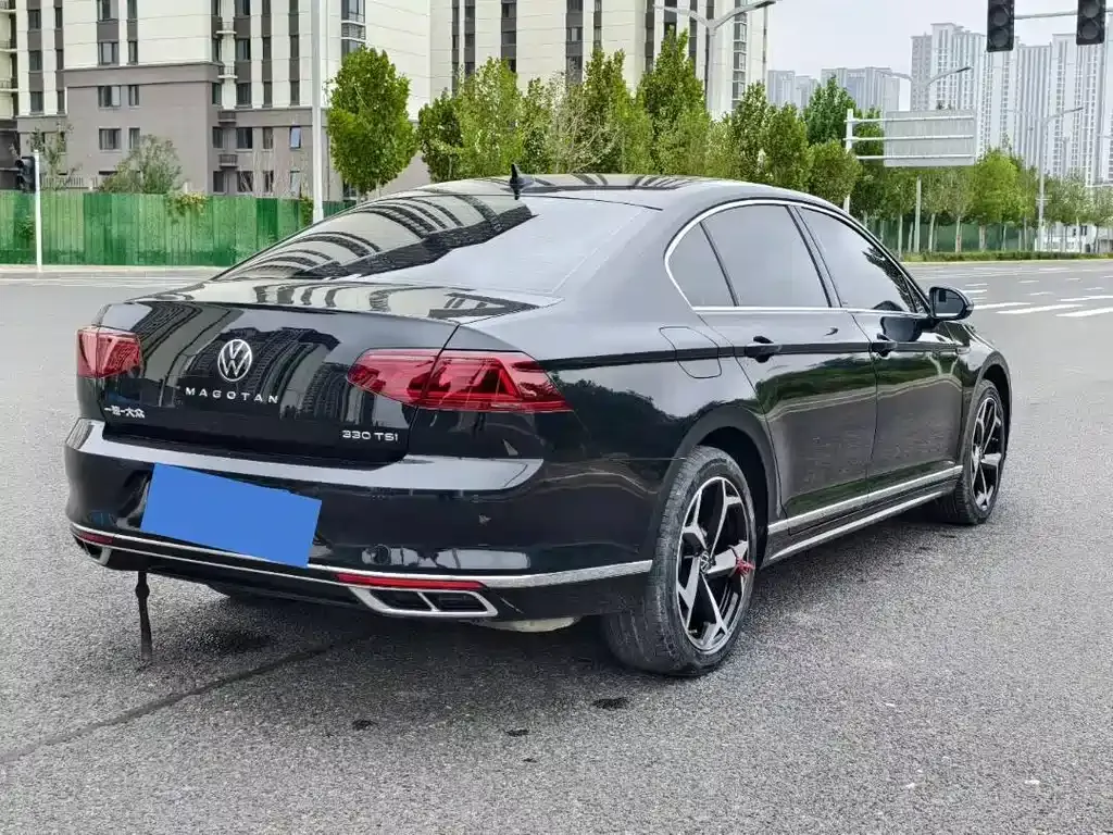Volkswagen Magotan 2023 из CN, фото 8
