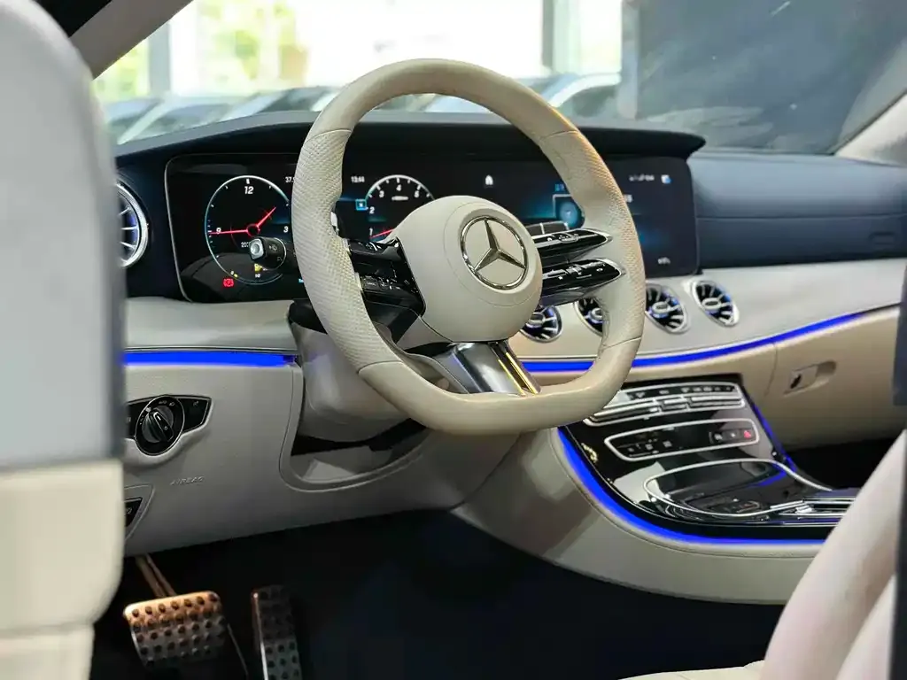 Mercedes-Benz E-Class (Import) 2022 из CN, фото 4