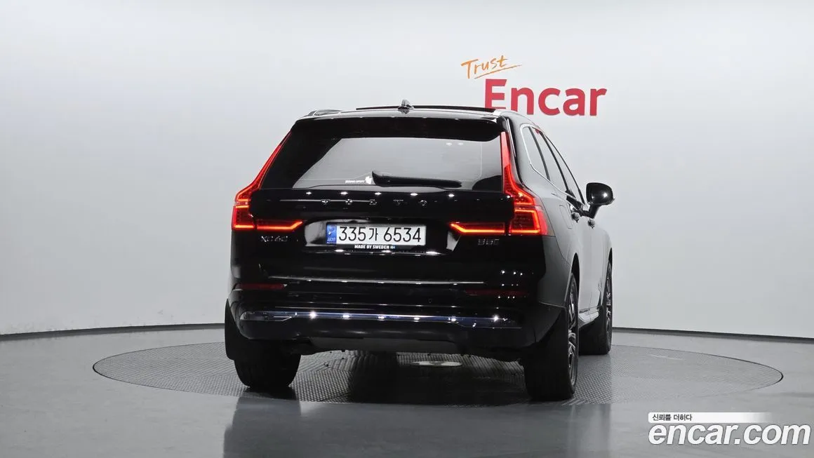 Volvo XC60 — фото 4