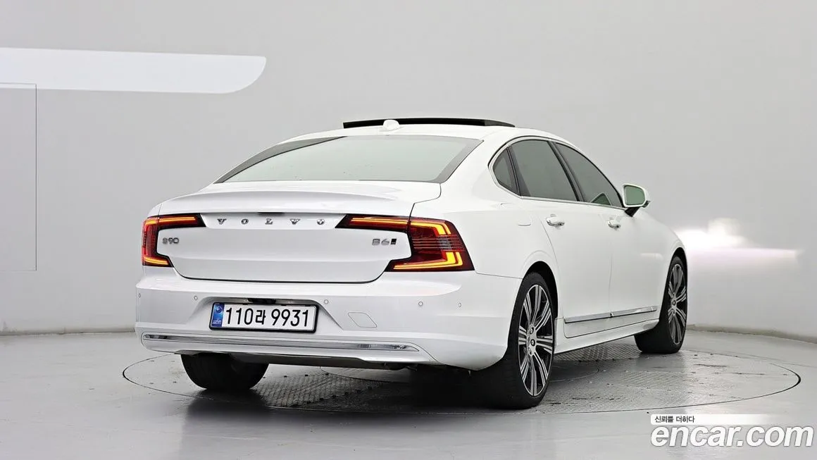 Volvo S90 — фото 2
