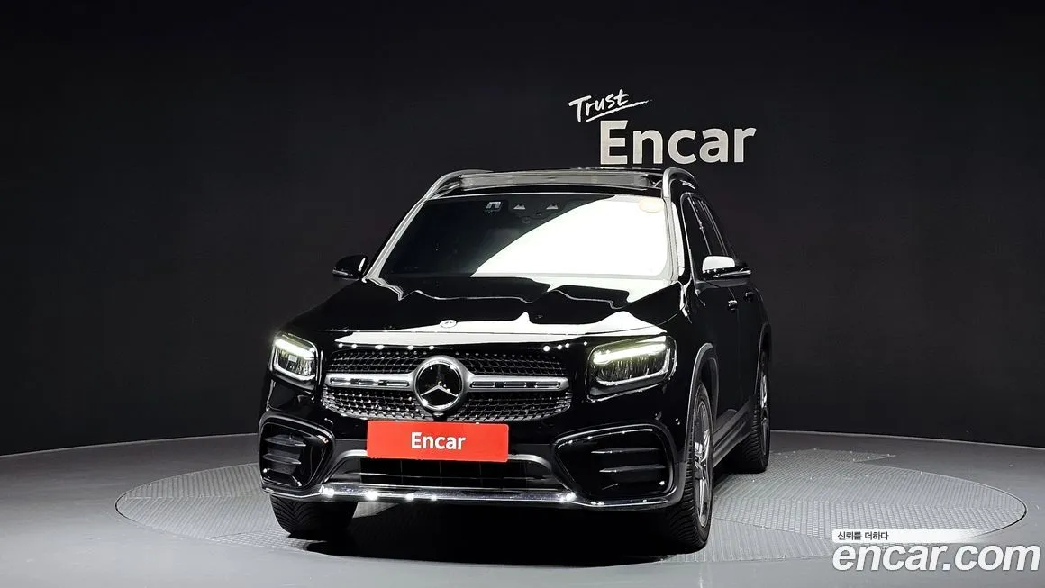 Mercedes-Benz GLB-Class — фото 3