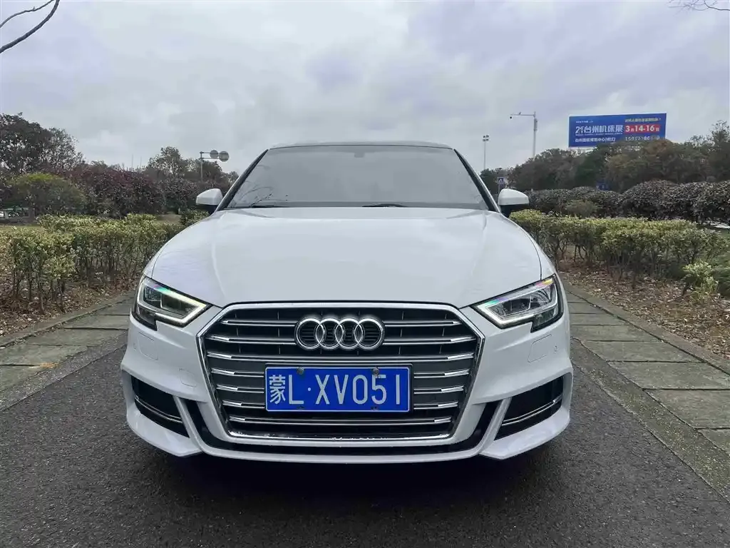 Audi A3 2021 из CN, фото 2