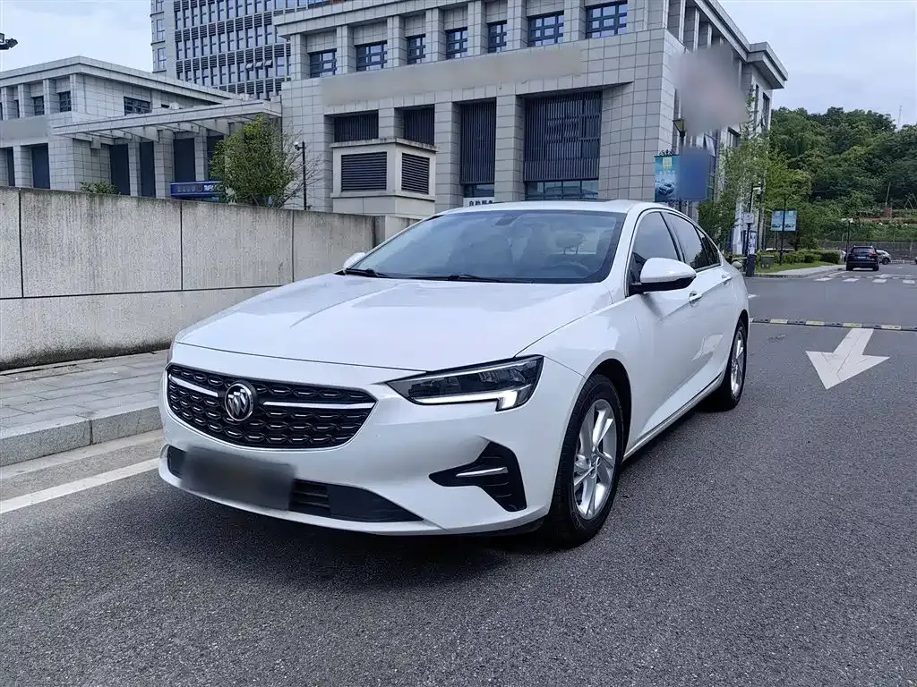Buick Regal 2022 из CN, фото 1