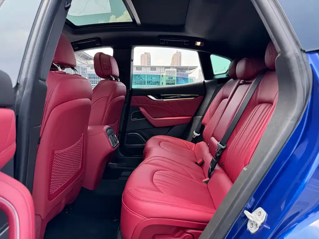 Maserati Levante 2022 из CN, фото 6