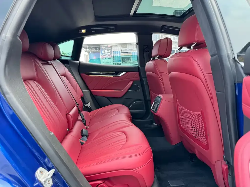 Maserati Levante 2022 из CN, фото 8