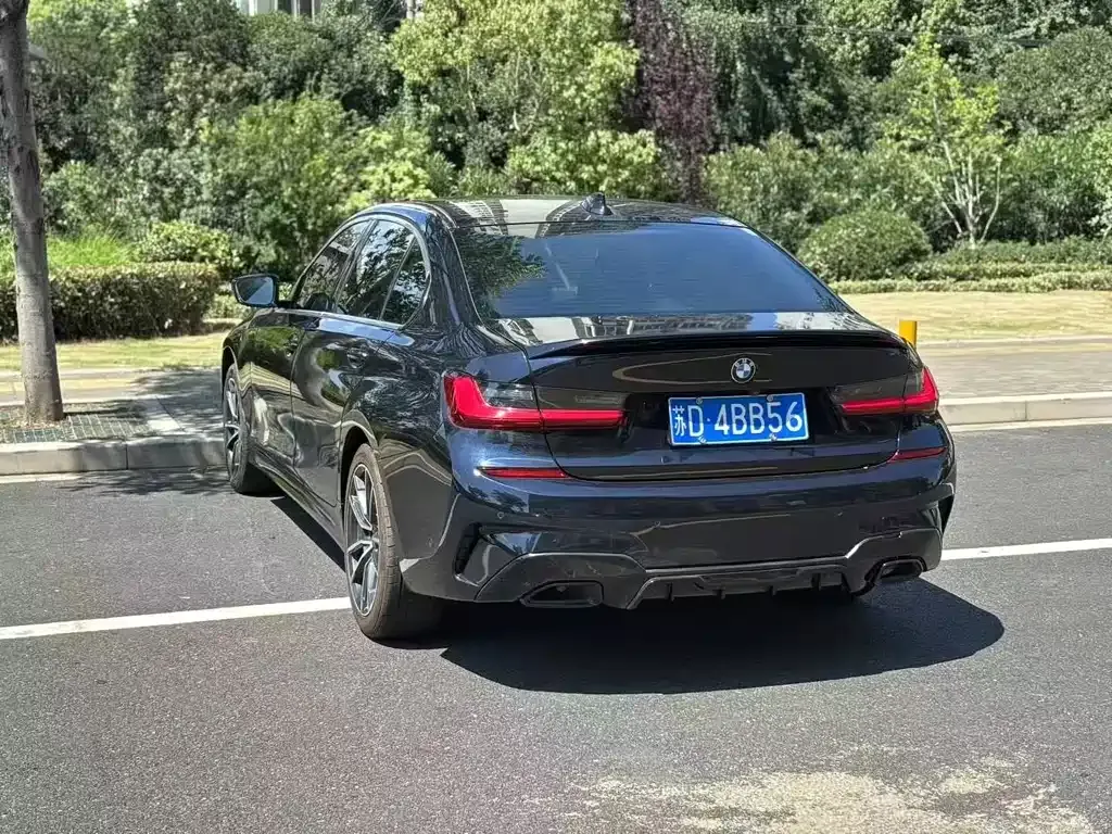BMW 3 Series 2022 из CN, фото 9