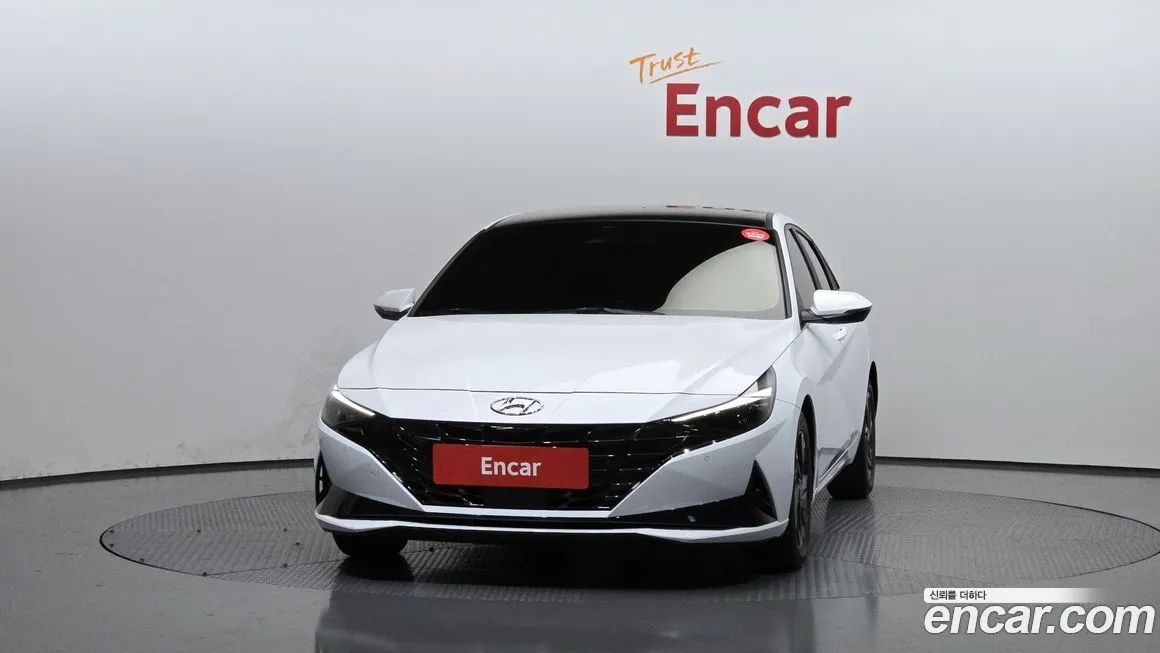 Hyundai AVANTE — фото 3