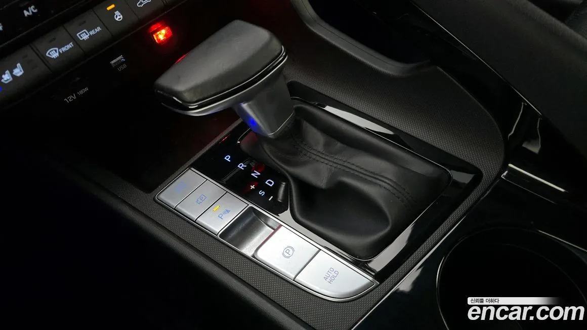 Hyundai AVANTE — фото 9