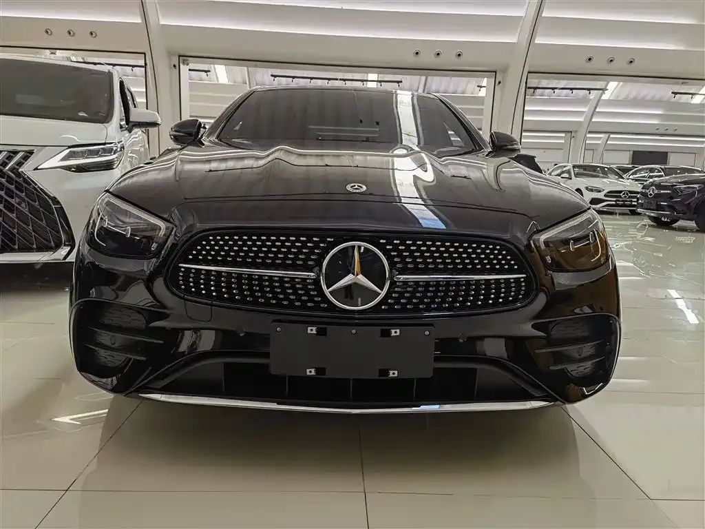 Mercedes-Benz E-Class 2023 из CN, фото 2