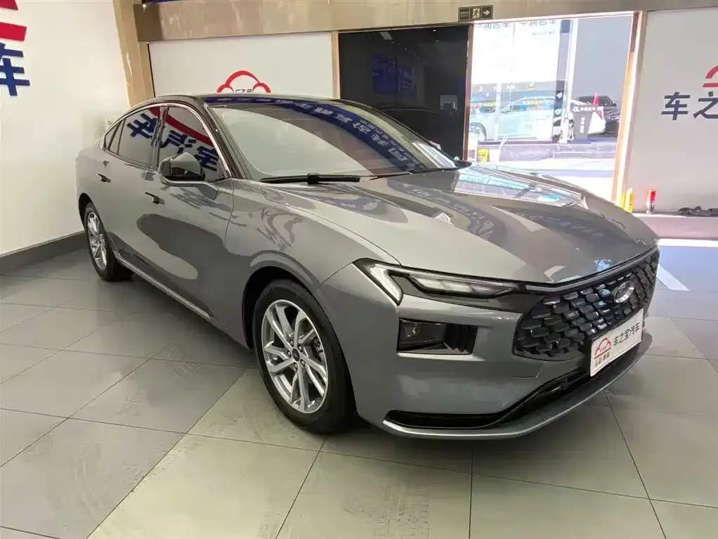Ford Mondeo 2023 из CN, фото 3