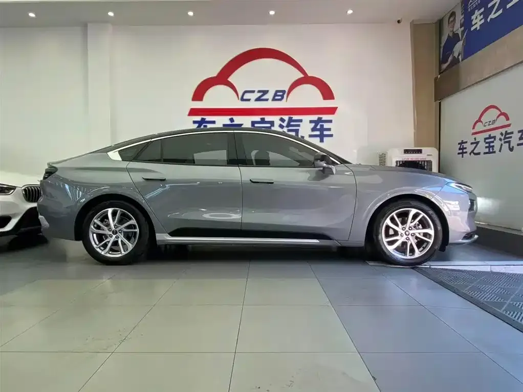 Ford Mondeo 2023 из CN, фото 8