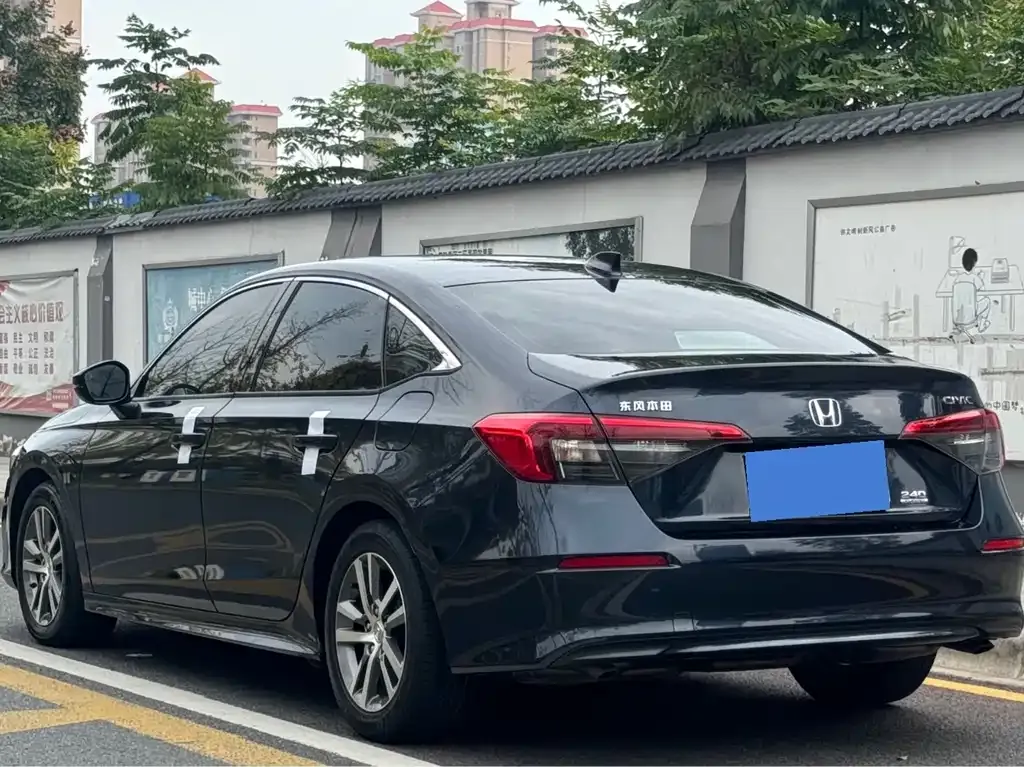 Honda Civic 2023 из CN, фото 7
