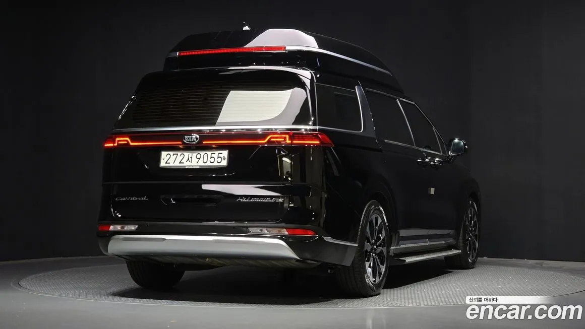 Kia Carnival — фото 2
