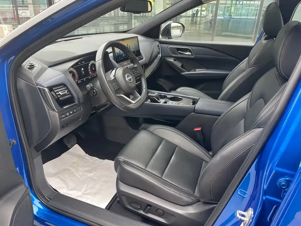 Nissan Qashqai — фото 8