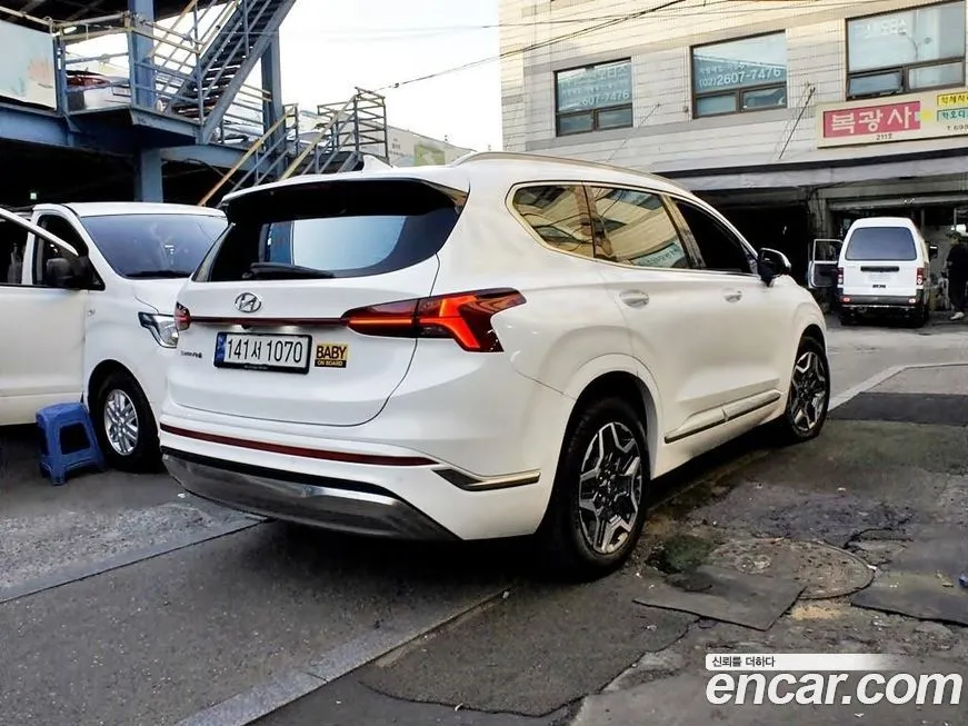 Hyundai Santafe — фото 4