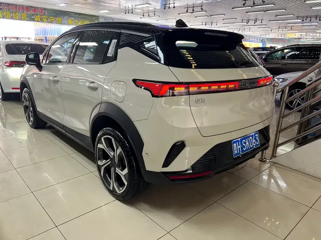 Lynk & Co 06 2024 из CN, фото 8