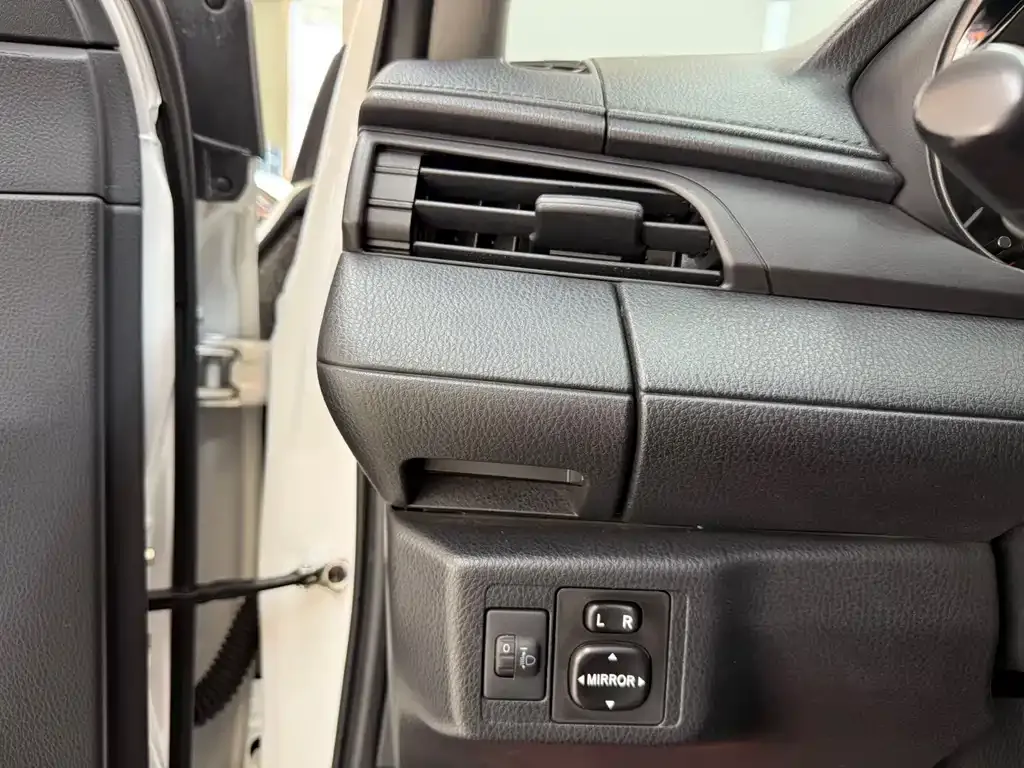 Toyota Yaris L 2022 из CN, фото 9