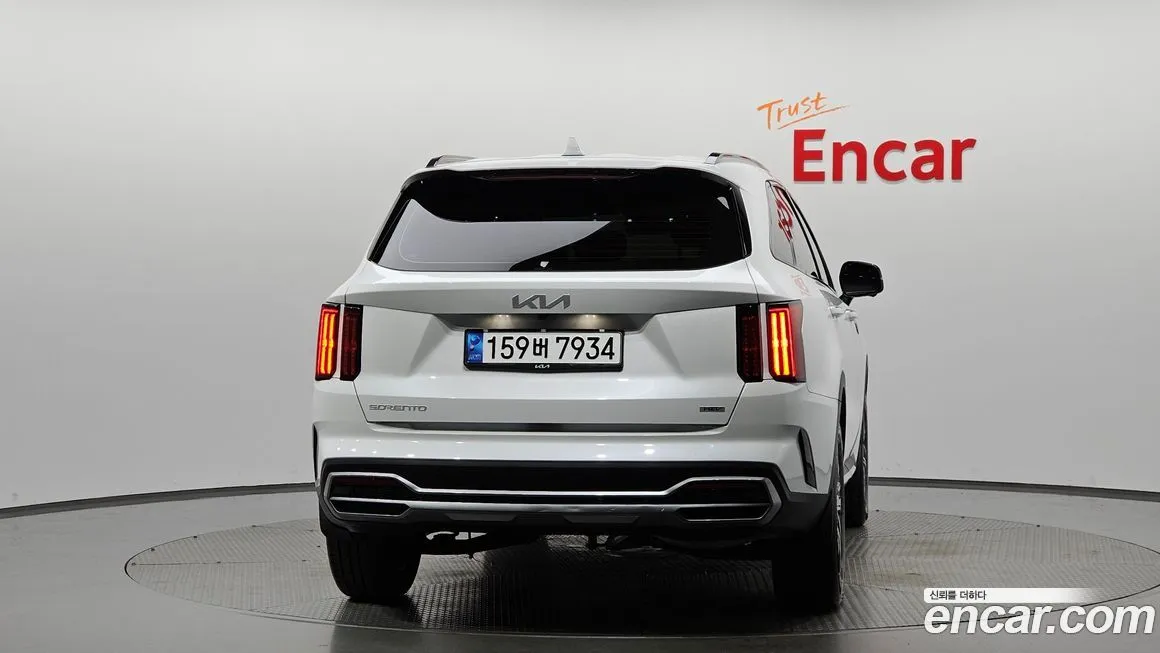 Kia Sorento — фото 4